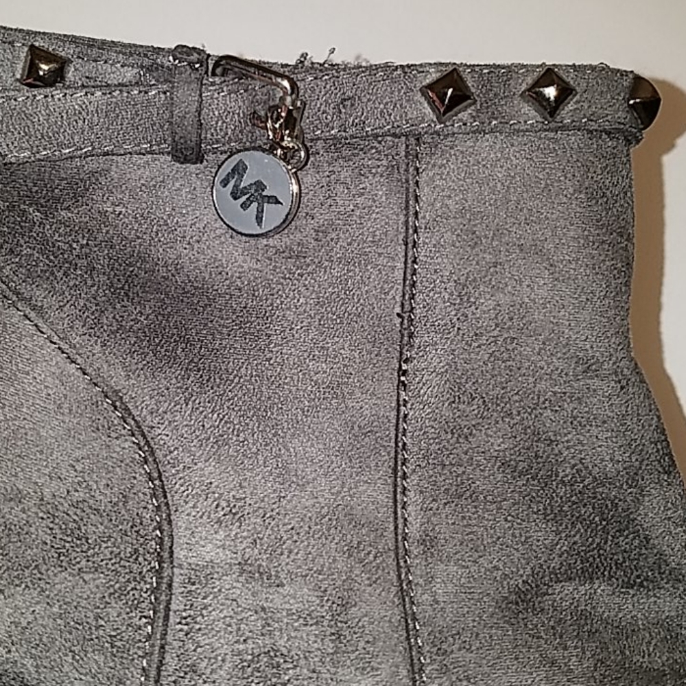 MICHAEL KORS ANKLE BOOTS - Picture 4 of 11